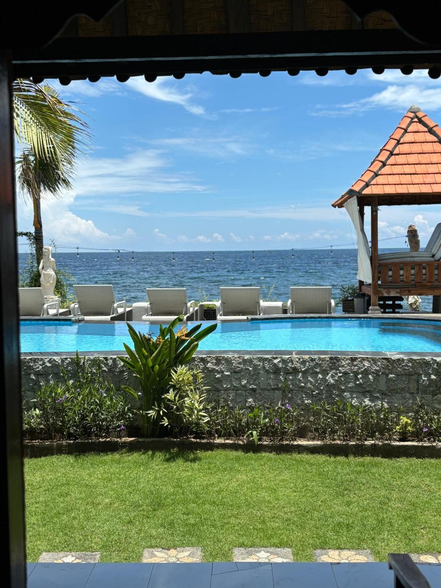 Bahari Beach Amed Exterior photo