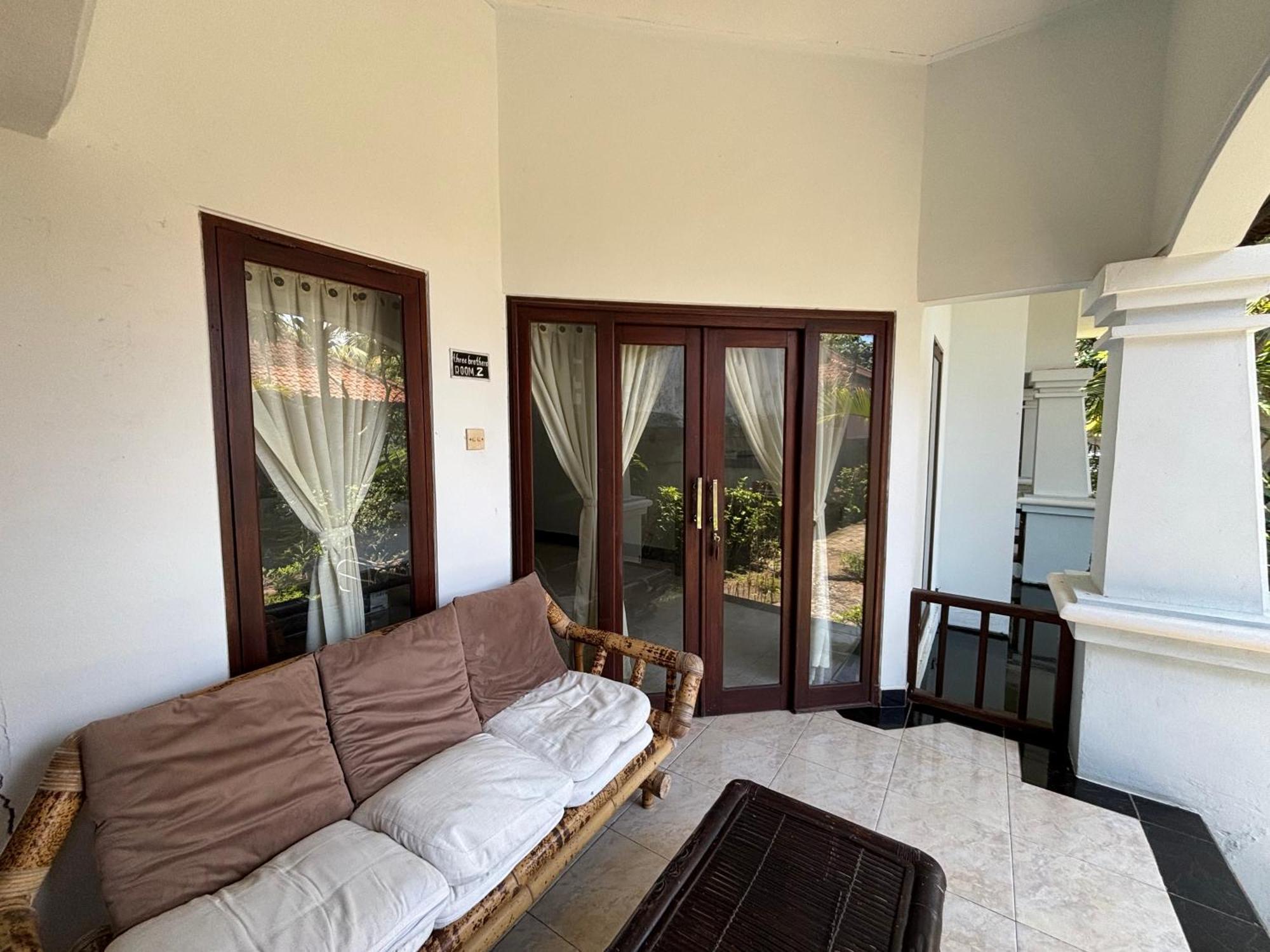 Bahari Beach Amed Exterior photo